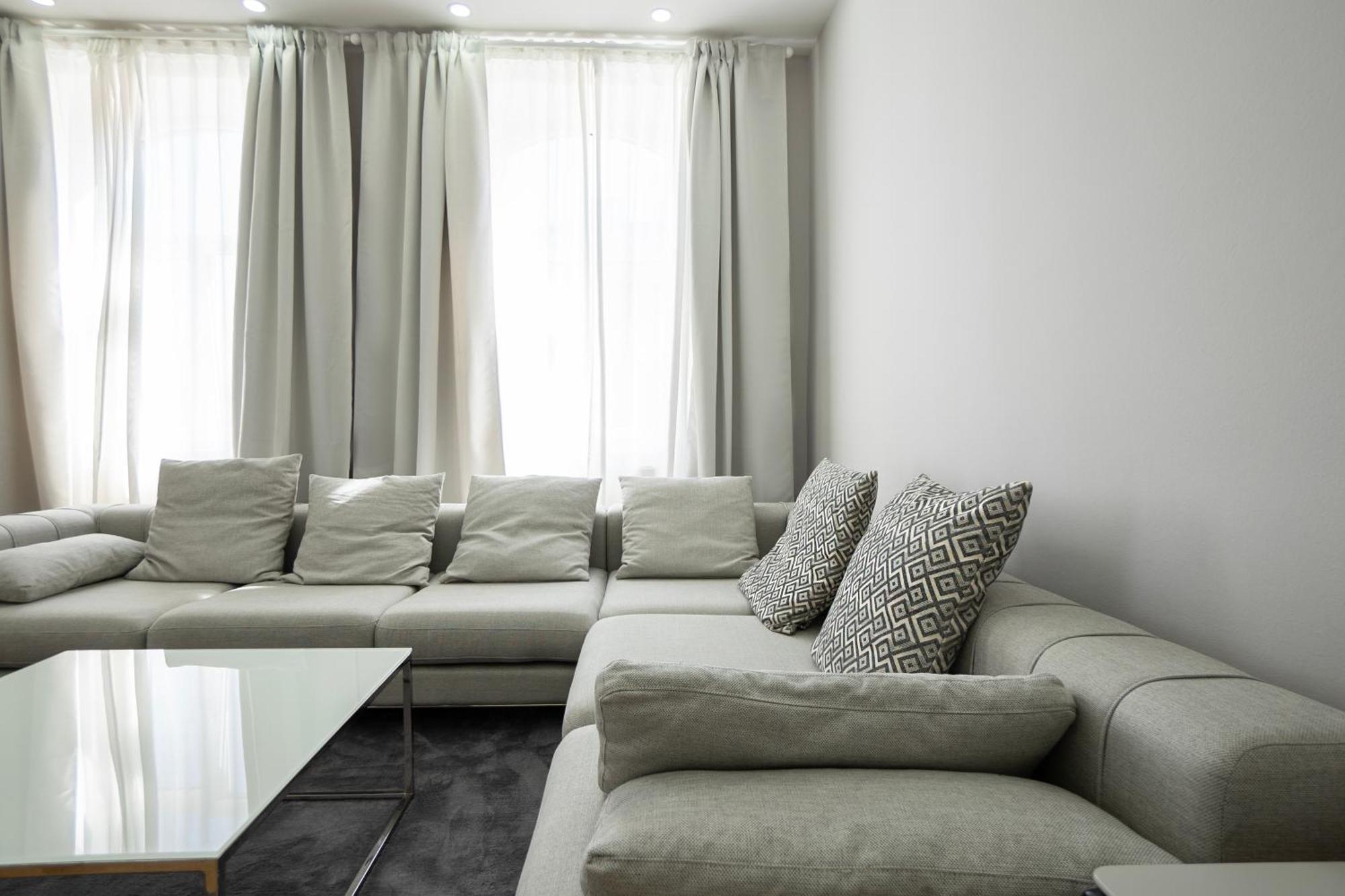 Charming 2-Room Apartment With Balcony, 15 Min To Center Vienna Exterior photo